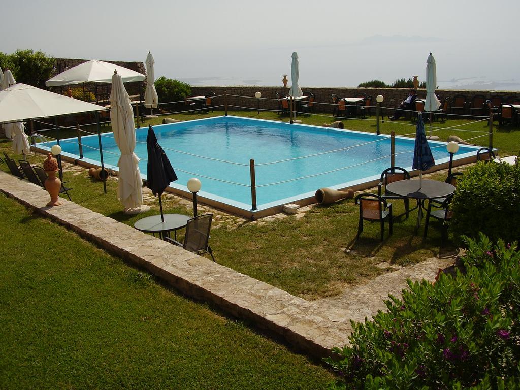 Belvedere San Nicola Эриче Экстерьер фото